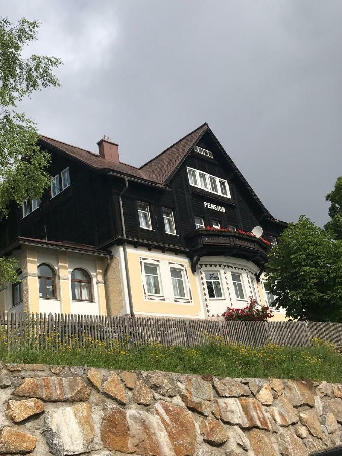 Das Landhaus Puchenstuben Bagian luar foto